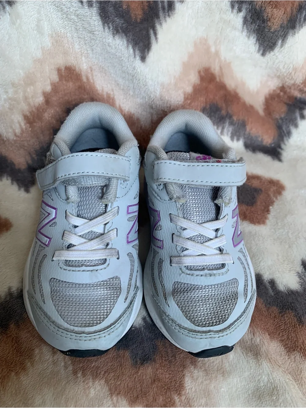 New Balance 519 Running Shoes Baby Toddler Size 8.5 Easy On Gray Purple